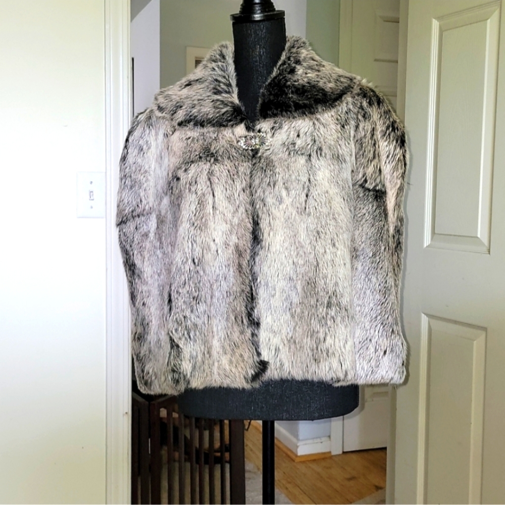 Frosted rabbit fur cape xl clearance sale